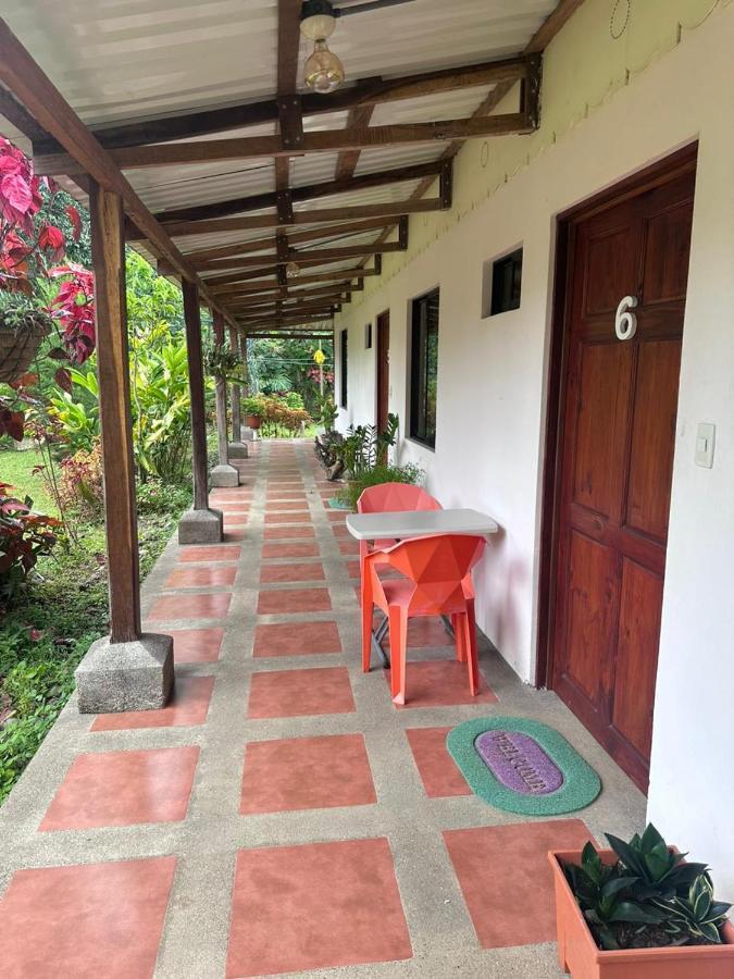 River Side Lodge Horquetas Екстериор снимка
